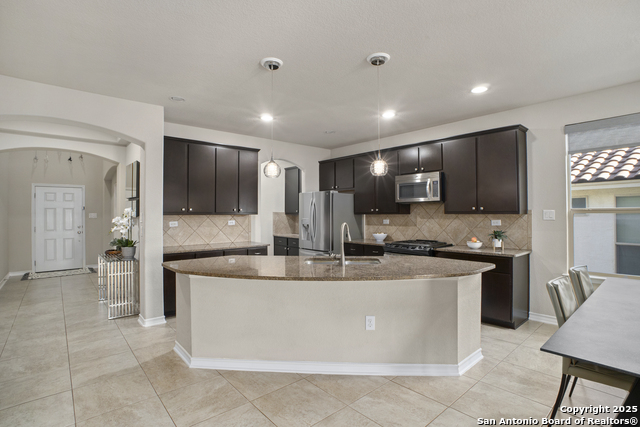 Image 3 of 32 For 18019 Muir Glen