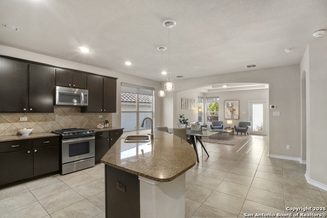 Image 4 of 32 For 18019 Muir Glen