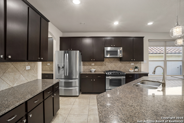 Image 5 of 32 For 18019 Muir Glen