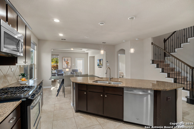 Image 6 of 32 For 18019 Muir Glen