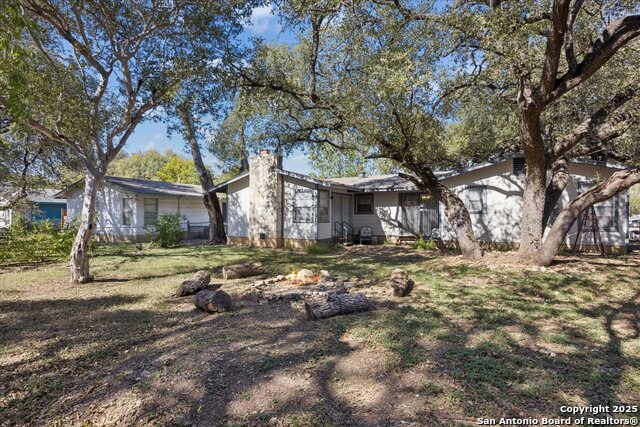 Listing photo id 15 for 6110 War Bonnet