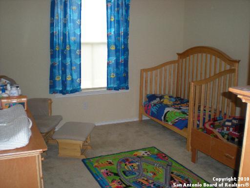 Image 11 of 17 For 736 Eagles Glen