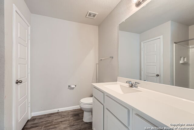 Image 17 of 27 For 15407 Proteus