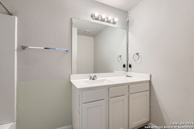 Image 20 of 27 For 15407 Proteus