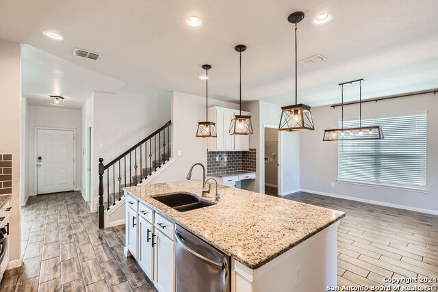 Image 5 of 27 For 15407 Proteus