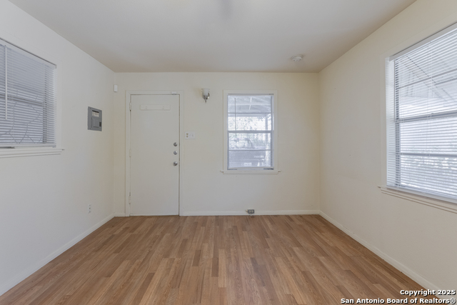 Image 4 of 17 For 308 Theo Ave W 2