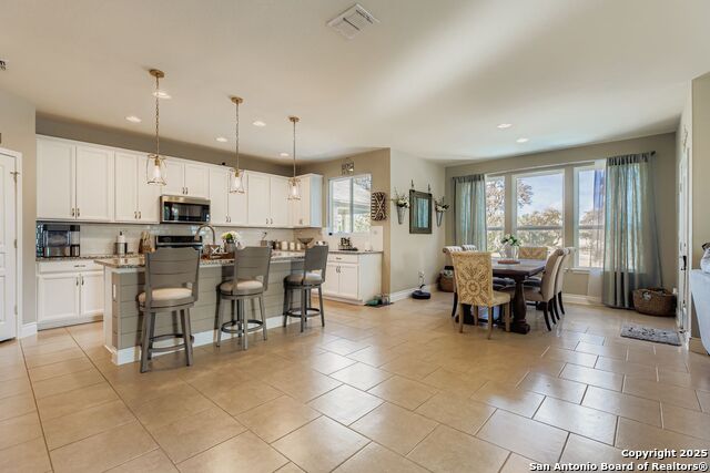 Image 11 of 34 For 10639 Hibiscus Cove