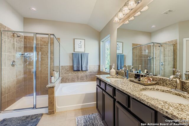 Image 24 of 34 For 10639 Hibiscus Cove