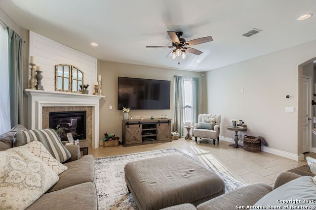 Image 8 of 34 For 10639 Hibiscus Cove