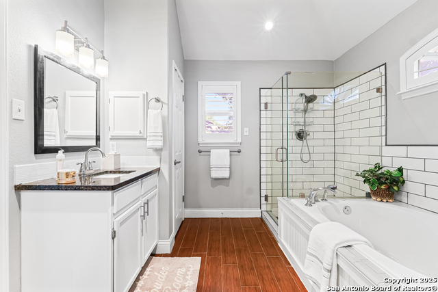 Image 19 of 36 For 6634 Shady Bend