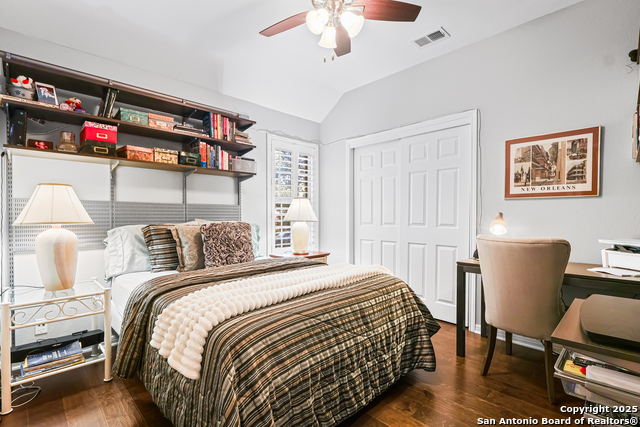 Image 25 of 36 For 6634 Shady Bend