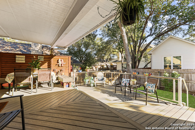 Image 28 of 36 For 6634 Shady Bend