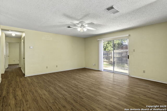 Image 6 of 22 For 7262 Artisan Lane