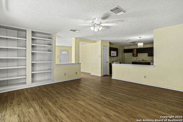 Image 7 of 22 For 7262 Artisan Lane