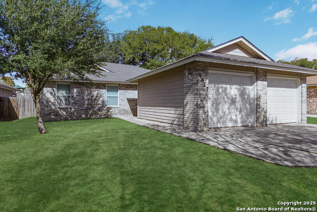 Image 2 of 20 For 4417 Stayman Dr