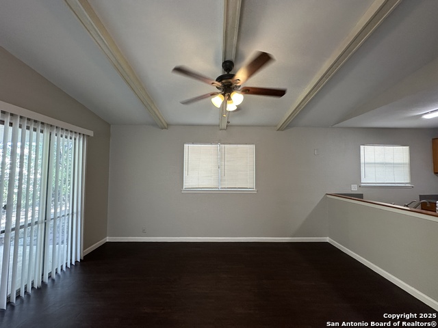 Image 4 of 12 For 5127 Village Green