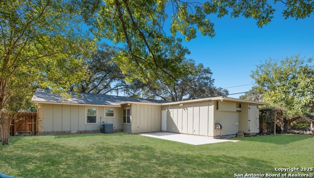 Image 27 of 27 For 8234 Greenbrier