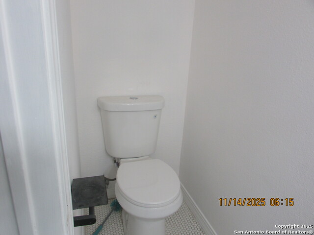 Image 14 of 39 For 5243 Fountain Lk