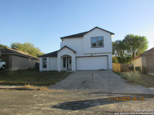 Image 2 of 39 For 5243 Fountain Lk