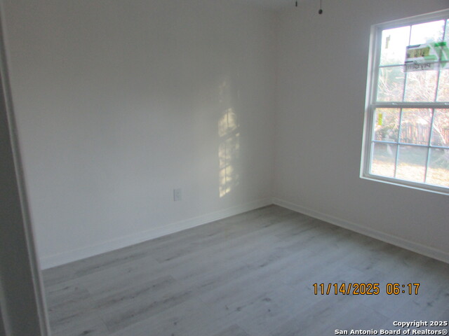 Image 20 of 39 For 5243 Fountain Lk