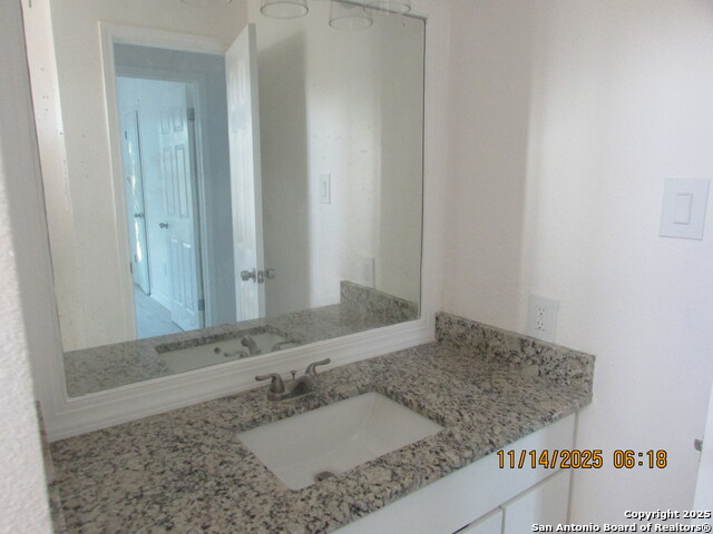 Image 29 of 39 For 5243 Fountain Lk