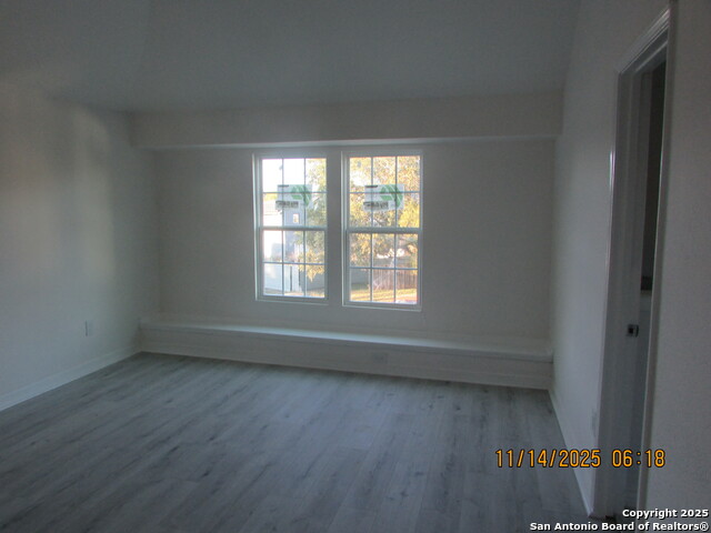 Image 30 of 39 For 5243 Fountain Lk