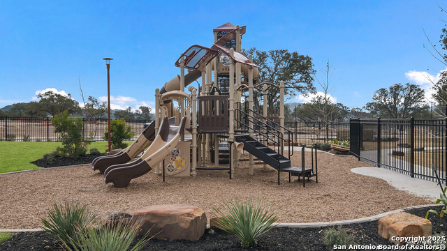 Image 32 of 33 For 29624 Copper Crossing