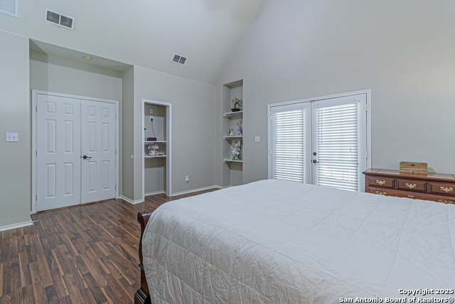 Image 33 of 96 For 323 Shannon Ridge Dr.