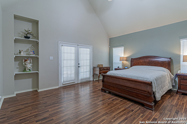 Image 34 of 96 For 323 Shannon Ridge Dr.