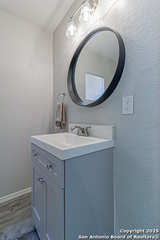 Image 64 of 96 For 323 Shannon Ridge Dr.