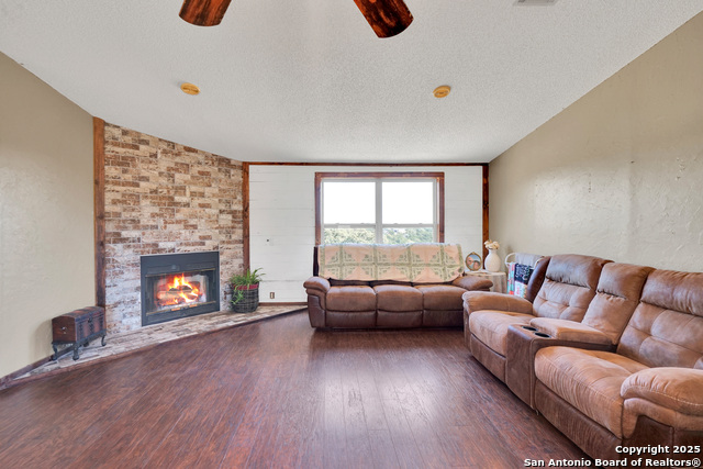 Listing photo id 26 for 125 Valencia