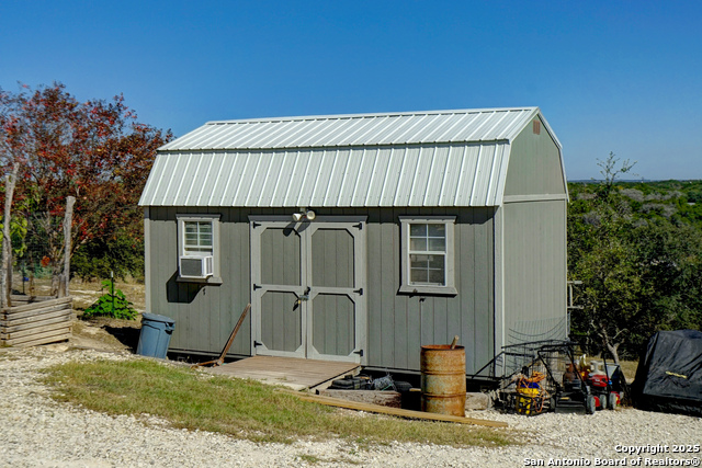 Listing photo id 42 for 125 Valencia