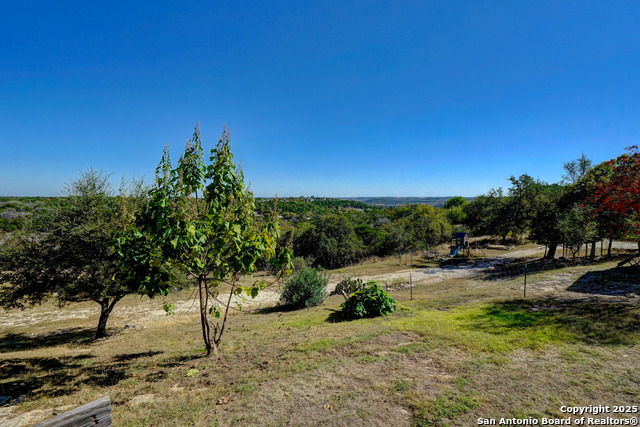 Listing photo id 48 for 125 Valencia