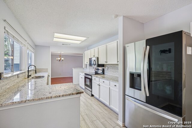 Image 12 of 39 For 307 Clover Creek