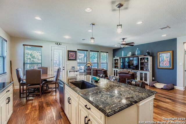 Image 10 of 28 For 28014 Amalfi