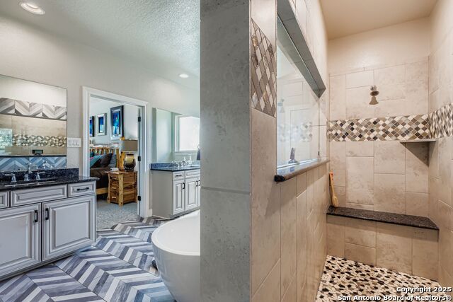 Image 19 of 28 For 28014 Amalfi