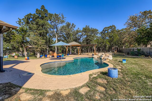 Image 5 of 28 For 28014 Amalfi