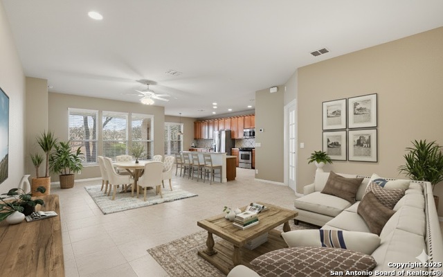 Image 3 of 44 For 4550 Jarrell