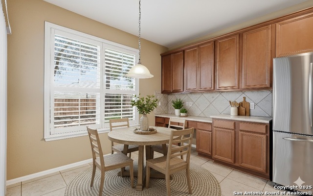 Image 4 of 44 For 4550 Jarrell