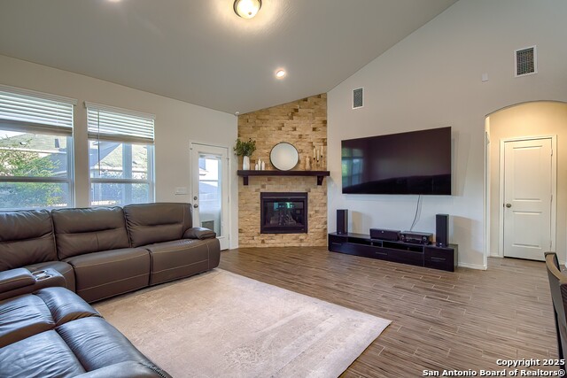 Image 10 of 29 For 27210 Volcano