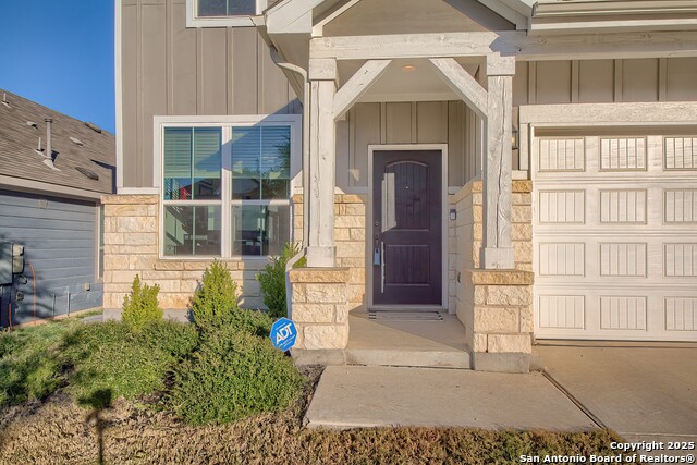 Image 2 of 29 For 27210 Volcano