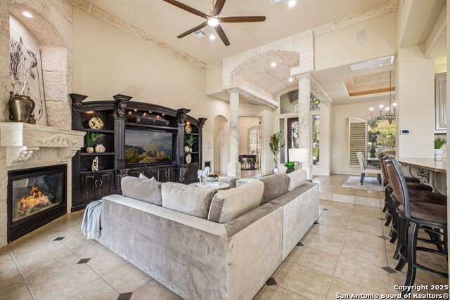 Image 11 of 61 For 19727 Folonari