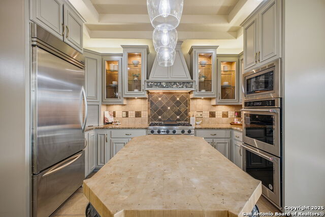 Image 17 of 61 For 19727 Folonari