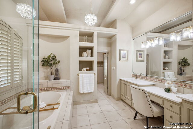 Image 23 of 61 For 19727 Folonari