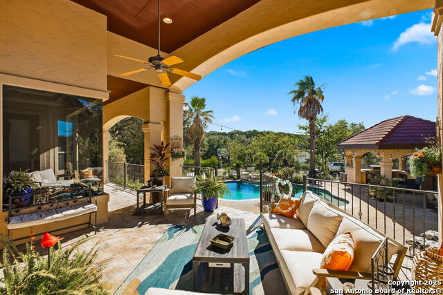 Image 36 of 61 For 19727 Folonari