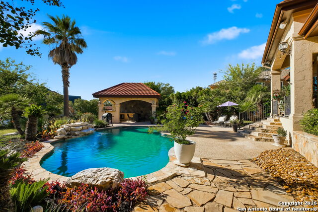 Image 41 of 61 For 19727 Folonari