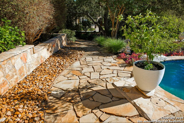 Image 54 of 61 For 19727 Folonari