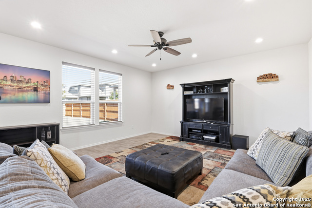 Image 5 of 30 For 7707 Pecos Ridge