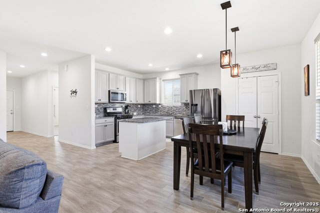 Image 7 of 30 For 7707 Pecos Ridge