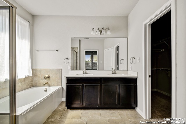 Image 19 of 27 For 7820 Belmont Valley